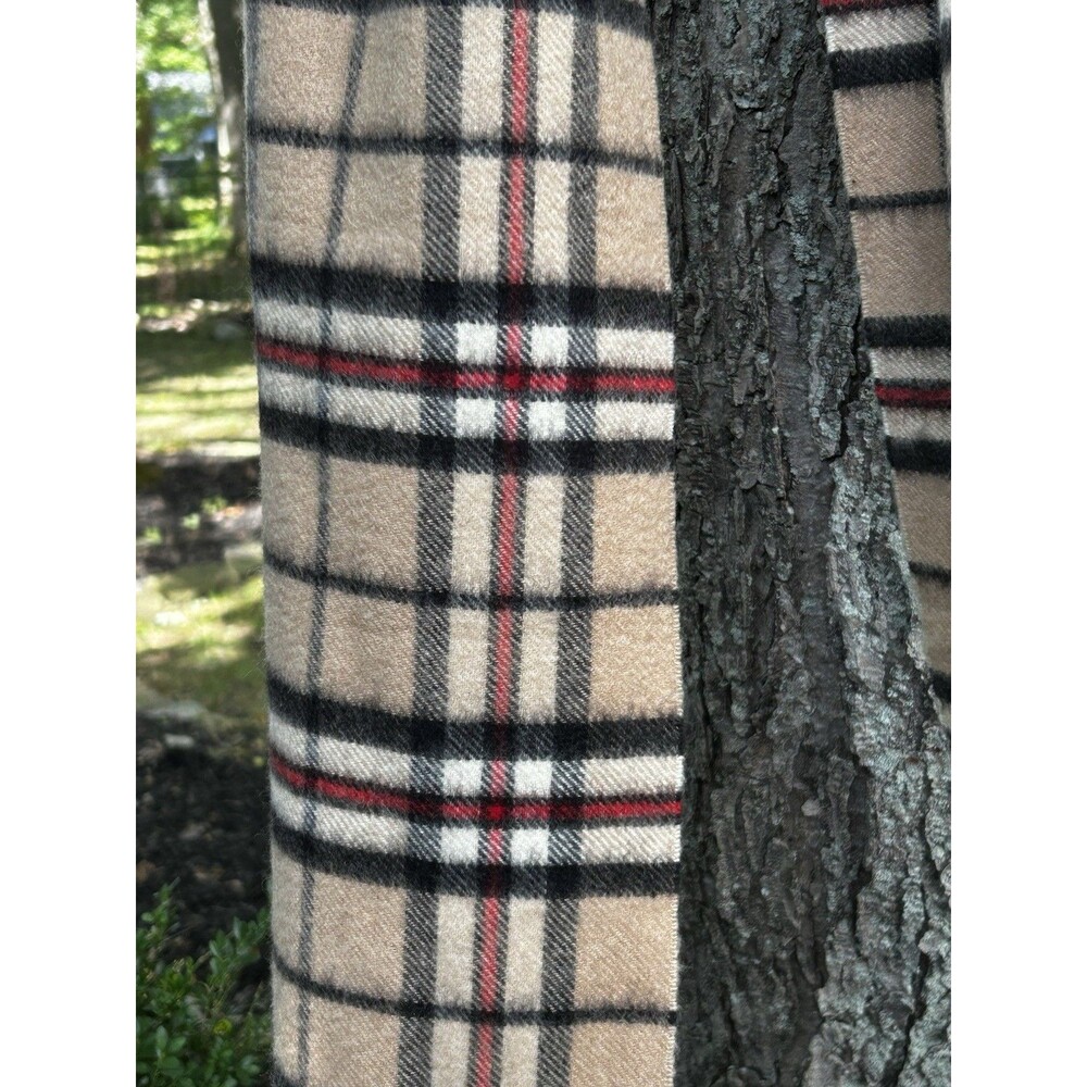 Johnstons of Elgin 100% Cashmere Scarf Made in Scotland Plaid Fringe Nova Check - Picture 4 of 5